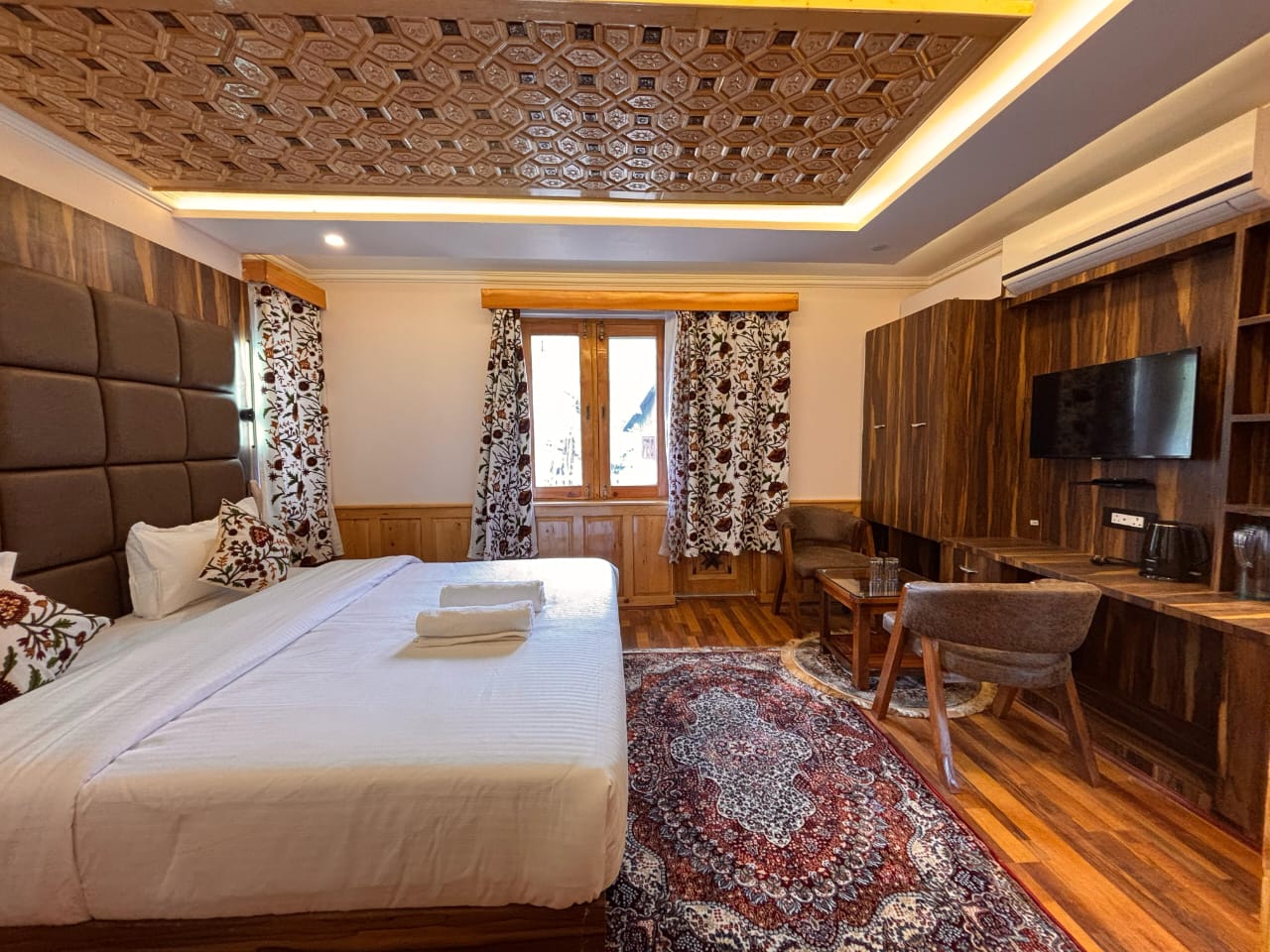 bombayresi4